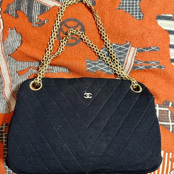 CHANEL ❤️🌟 CIRCA 1960s COLLECTION PIECE KISS-LOCK JERSEY CHEVRON VINTAGE BAG ⭐️ - Picture 4 of 16